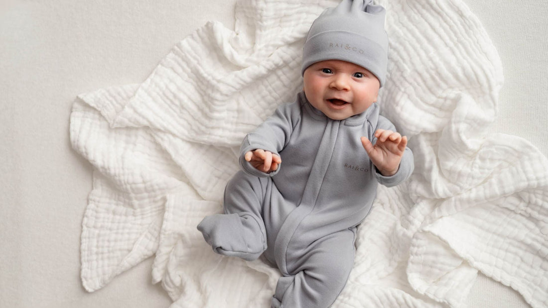 What to Wear in a Newborn Photoshoot