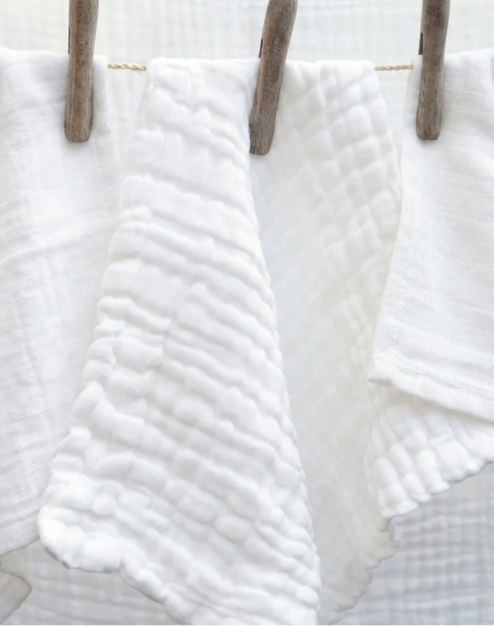 hanging Organic Undyed Cotton Reusable Wipes